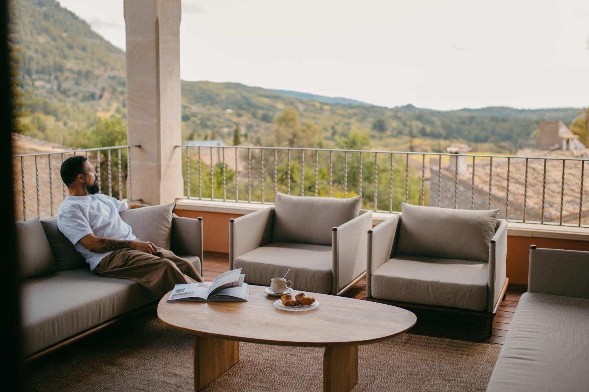Ca'n Beneit Hotel