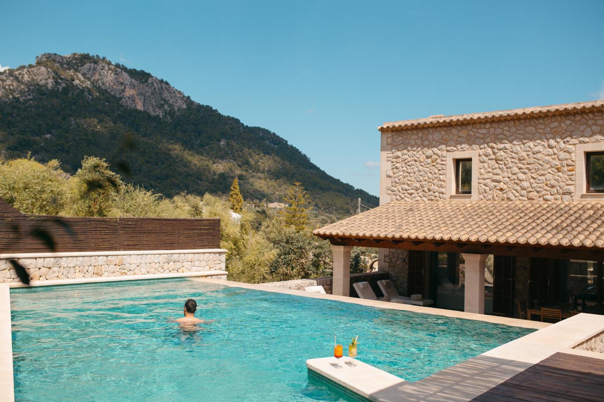Ca'n Beneit Hotel 5*